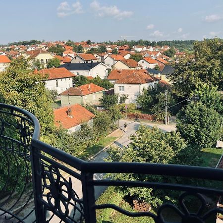 Apartamento Bubinga Kruševac Exterior foto